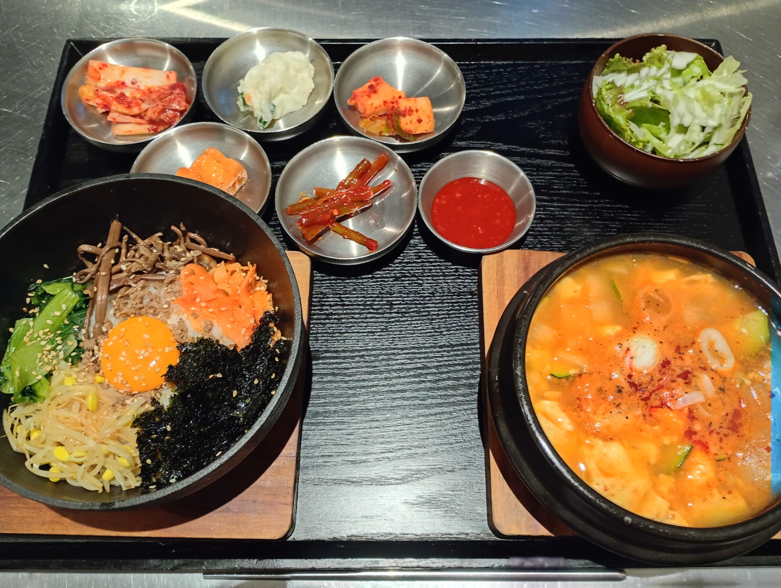 ★当日購入のお約束で大幅値引き　韓国系カーテン  ソムサタン 韓国料理＠成増】隠れ家的なおしゃれ空間で味わうヘルシー韓国ランチ