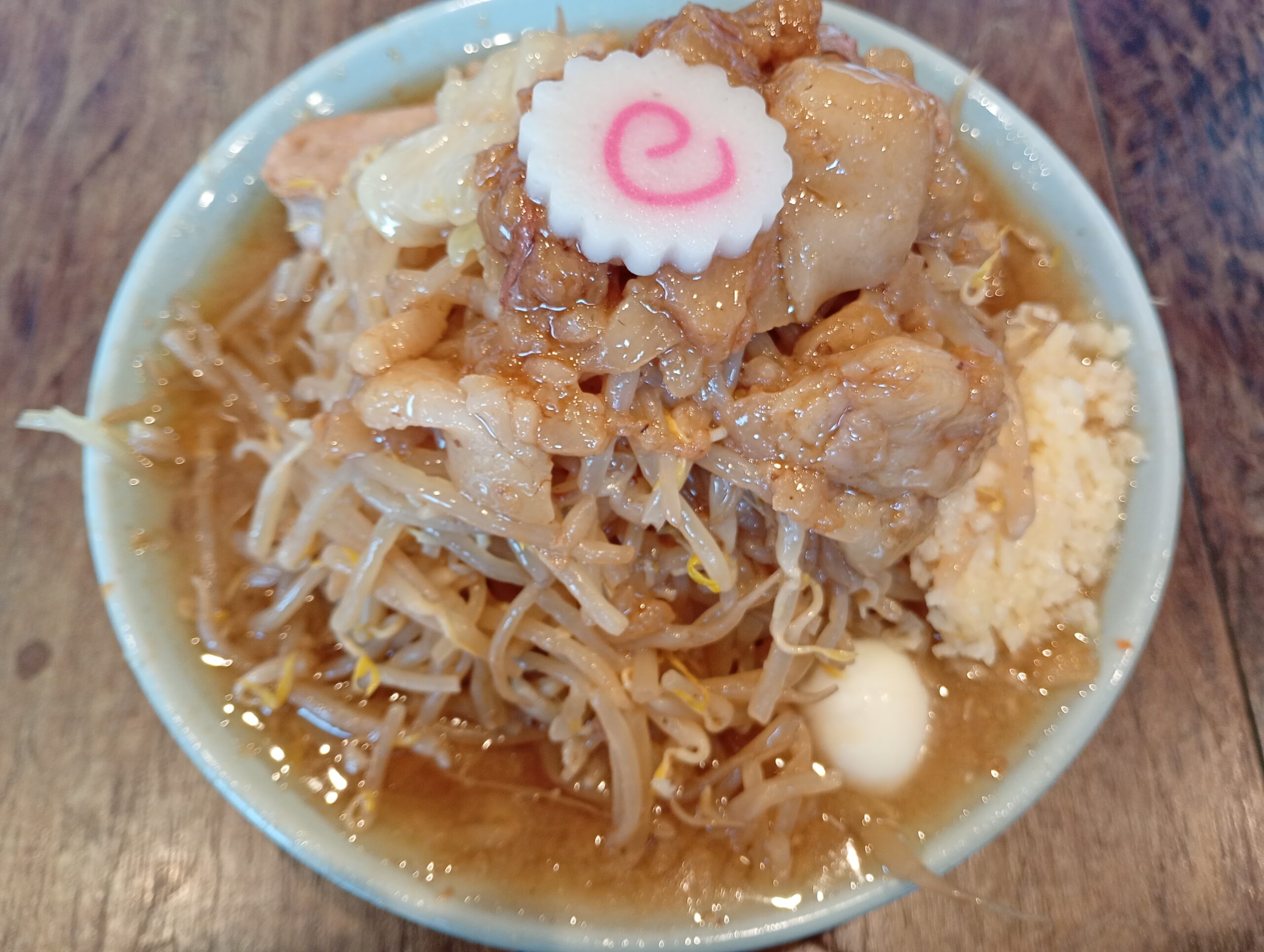 新店レポ】26年6月6日11時11分、二郎系の人気店『自家製麺 No.11』が